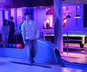 uczniowie na wycieczce