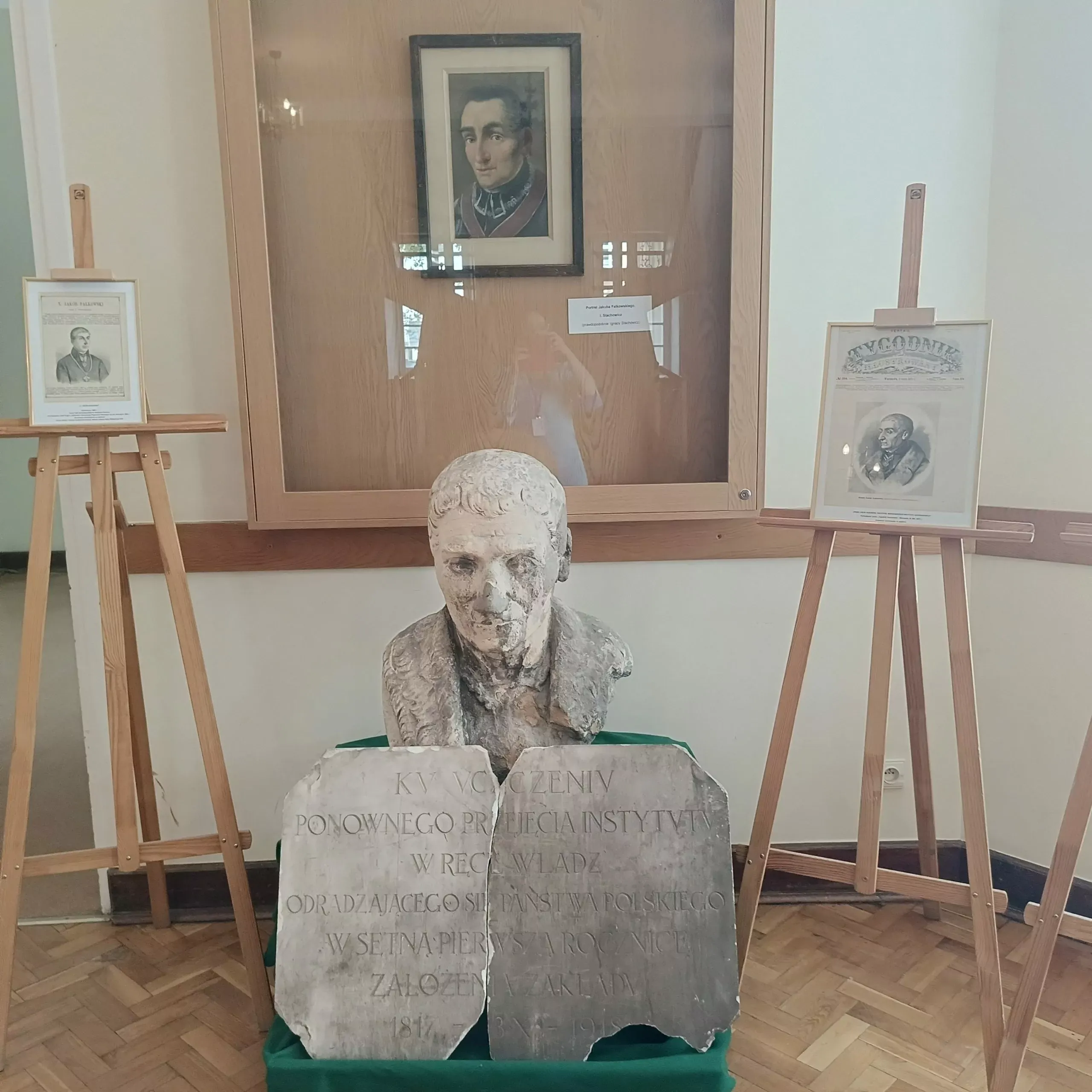 wystawa poświęcona Jakubowi Falkowskiemu