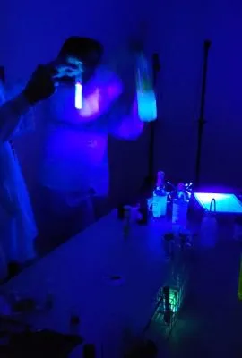 Lekcja chemii z Marią Skłodowską – Curie