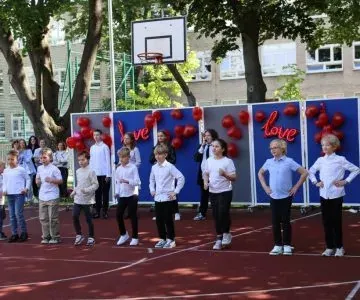 świętowanie Dnia Mamy i Dnia Dziecka