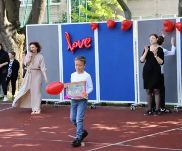 świętowanie Dnia Mamy i Dnia Dziecka