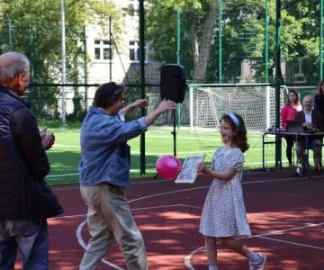 świętowanie Dnia Mamy i Dnia Dziecka