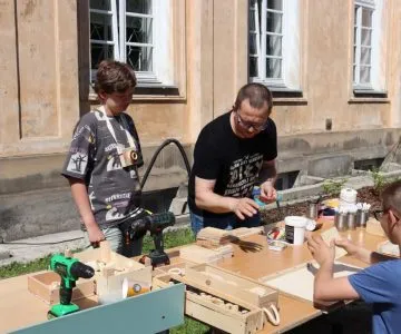 świętowanie Dnia Mamy i Dnia Dziecka