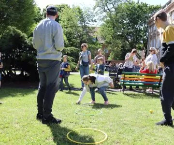 świętowanie Dnia Mamy i Dnia Dziecka