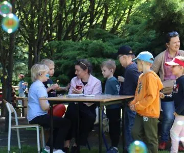 świętowanie Dnia Mamy i Dnia Dziecka