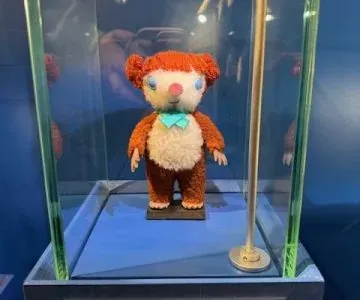 uczniowie na wycieczce