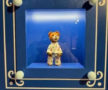 uczniowie na wycieczce