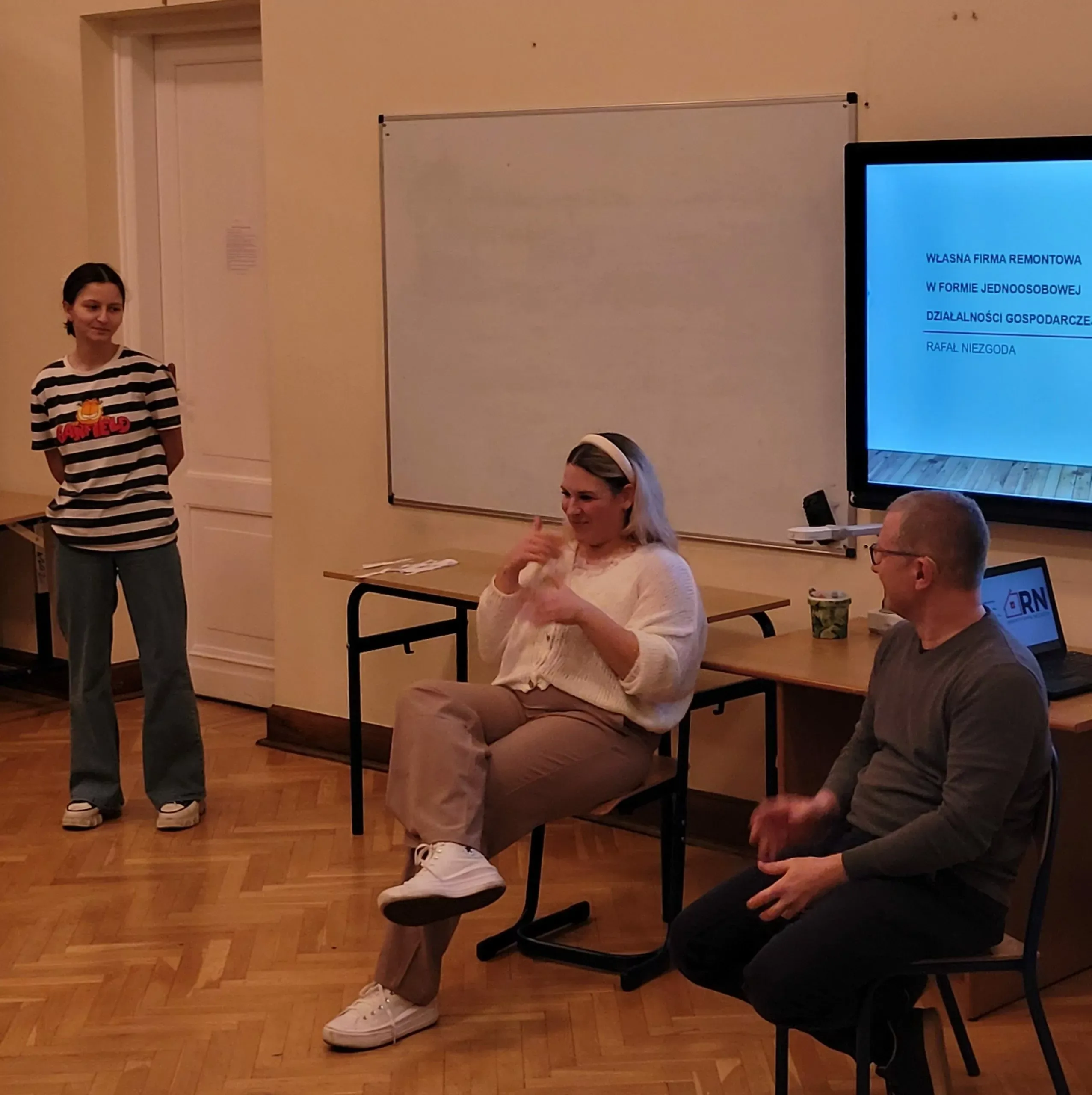 Projekt „Przedsiębiorczość w rękach Głuchych”