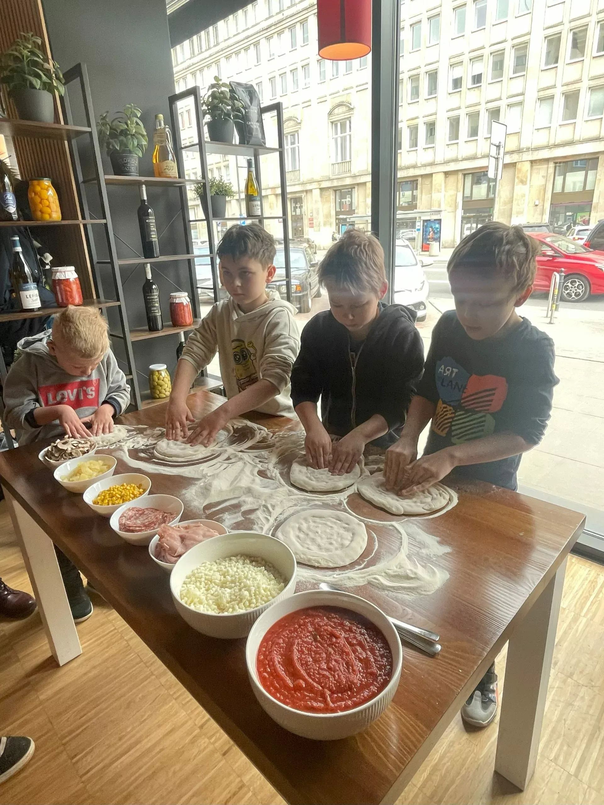 warsztataty z przygotowywania pizzy