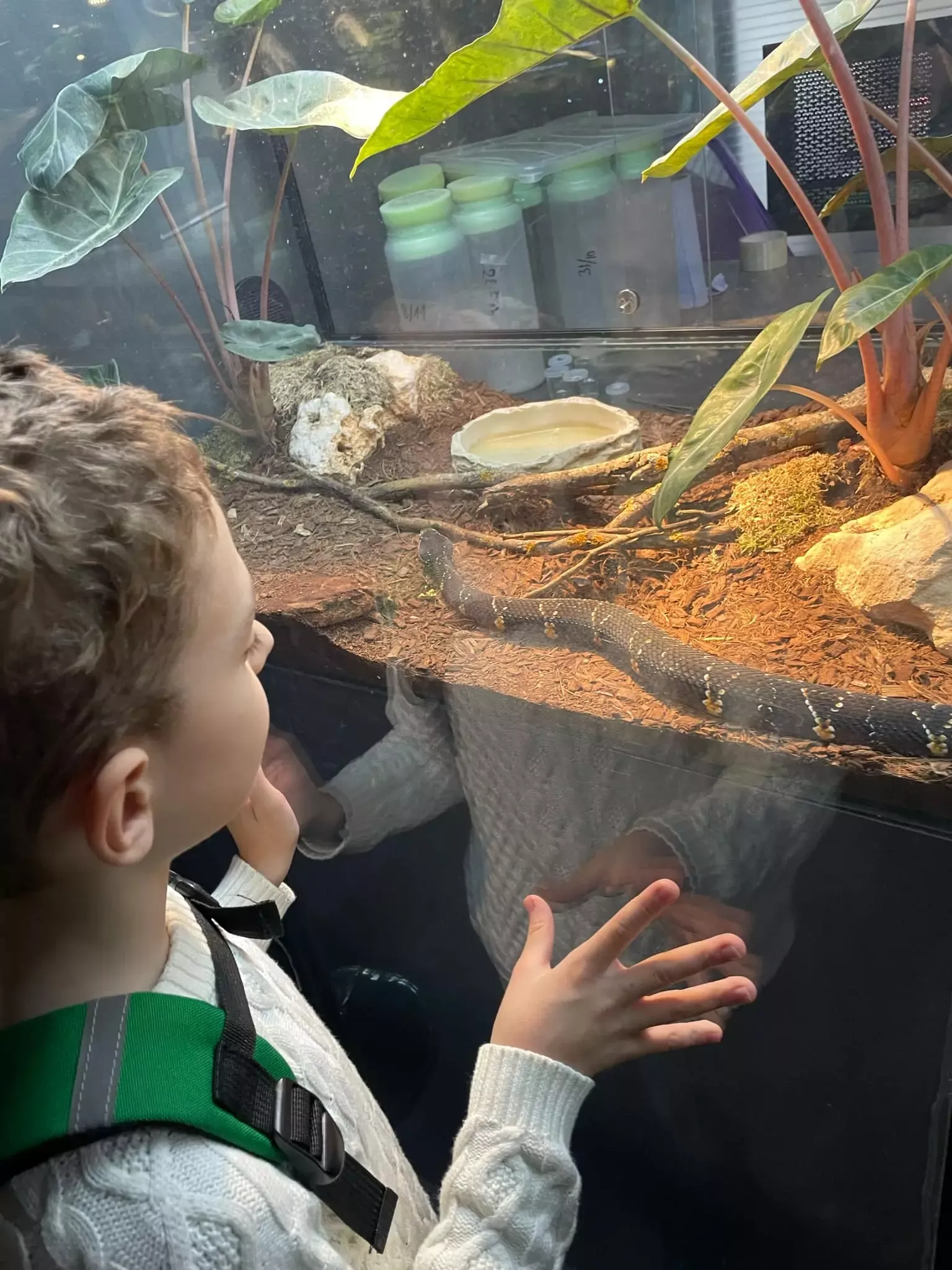 uczniowie na wycieczce do Centrum Nauki Kopernik