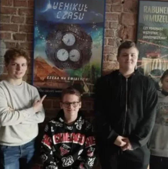 Wehikułem czasu w tropiki – wycieczki dla wyróżnionych uczniów ze szkół ponadpodstawowych