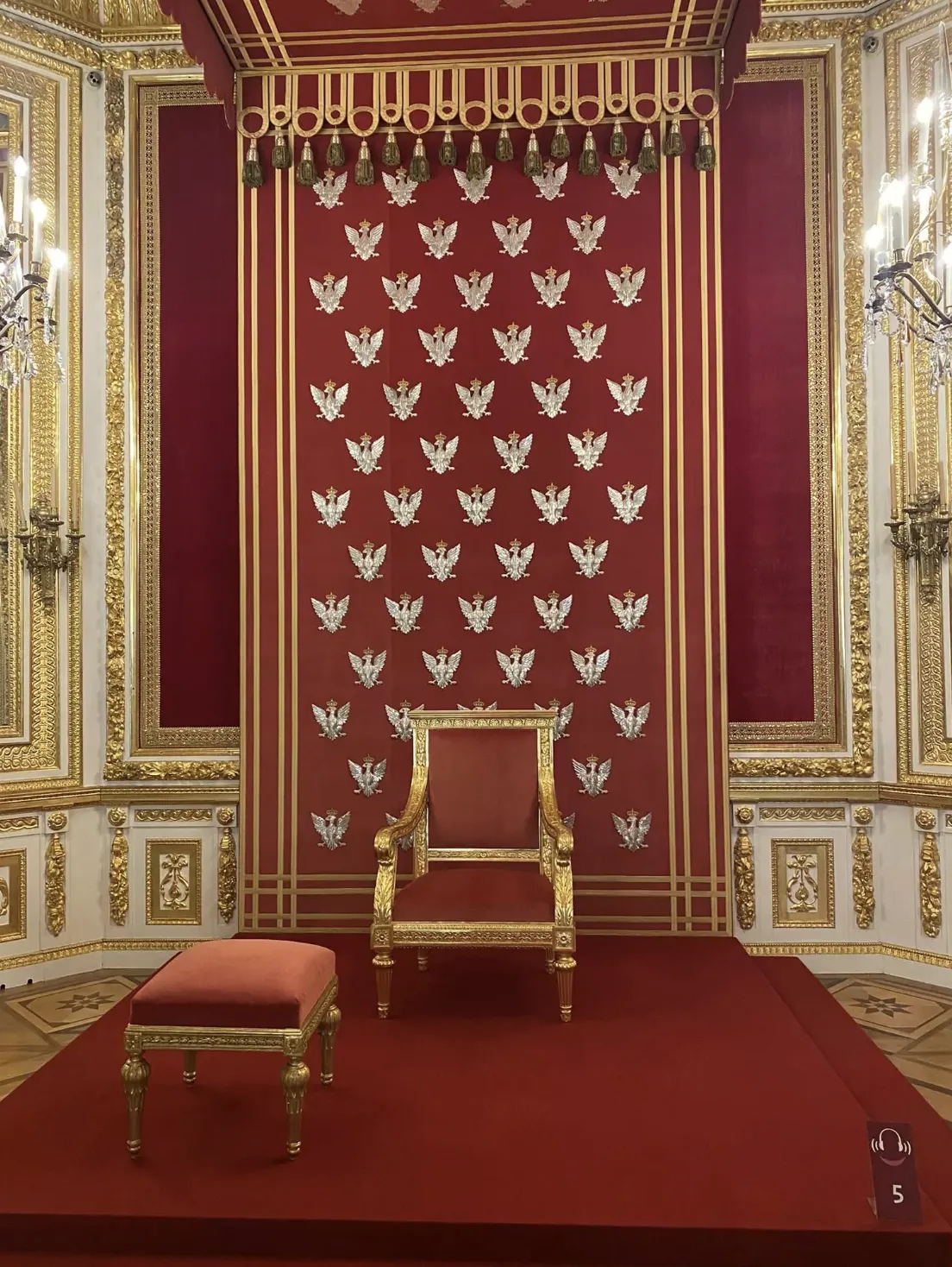 W gościnie na zamku u króla