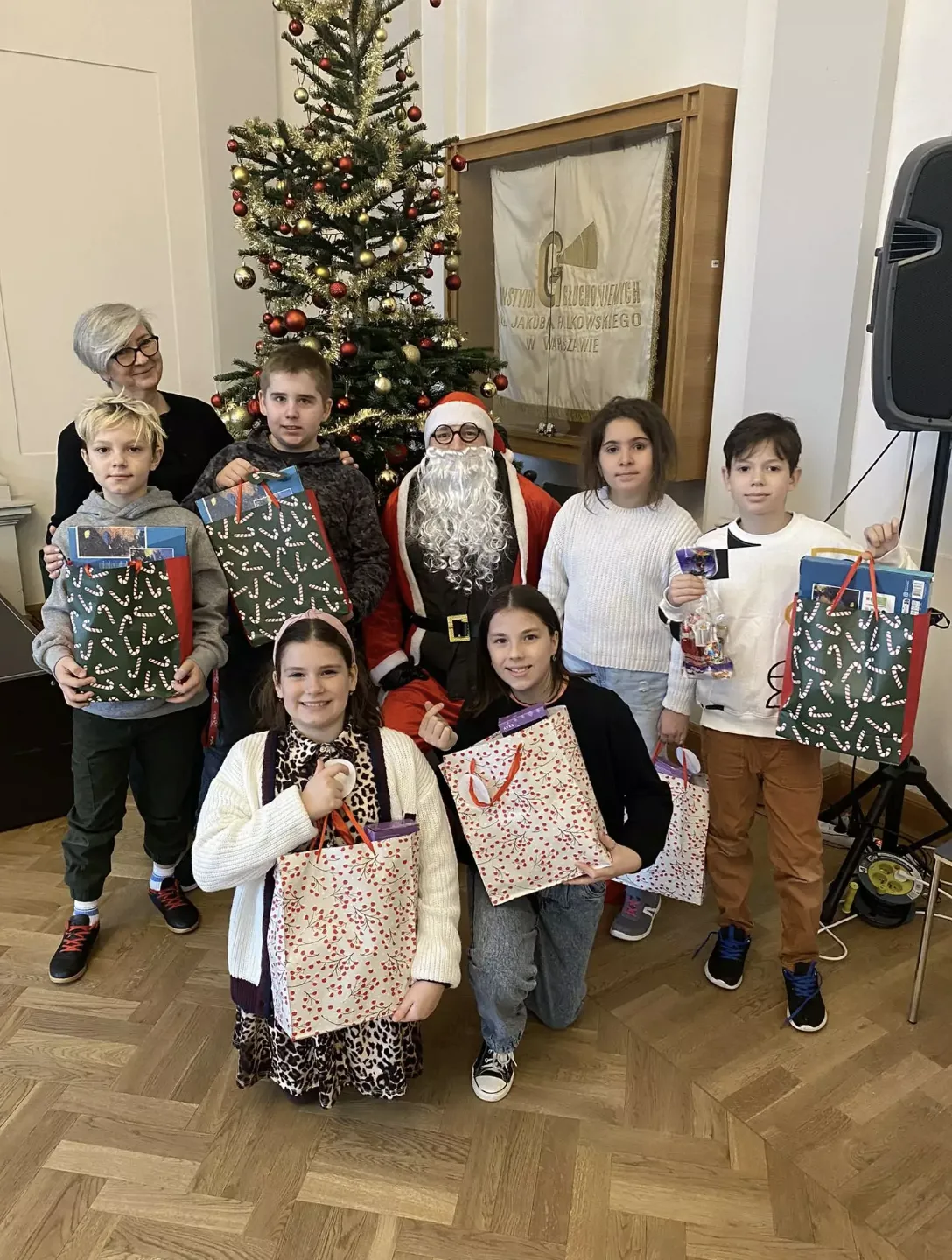 Mikołaj daje i …. zabiera