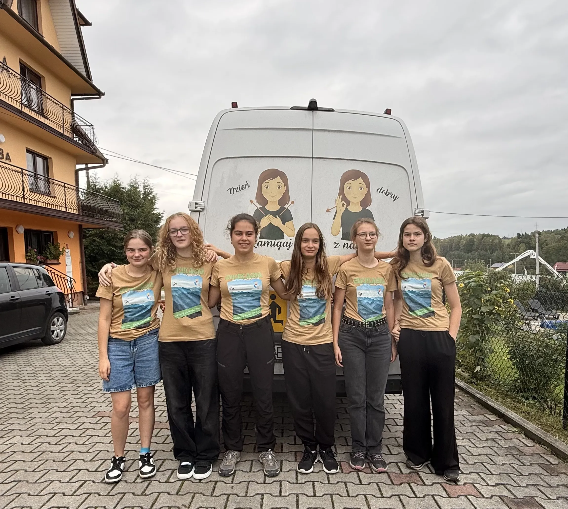 projekt „Edukacja na wysokościach - Zdobywamy Koronę Gór Polski”