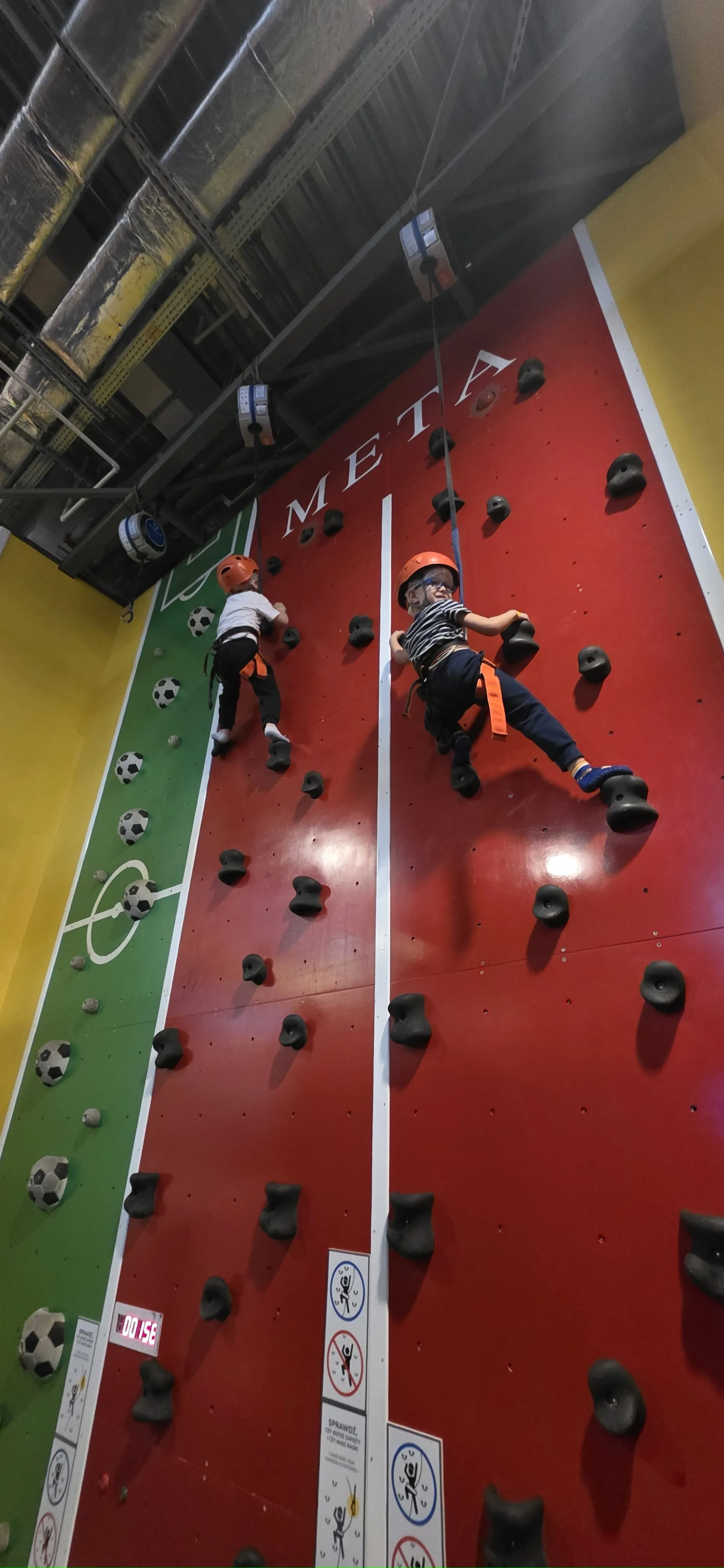 Sala zabaw "Fikołki"