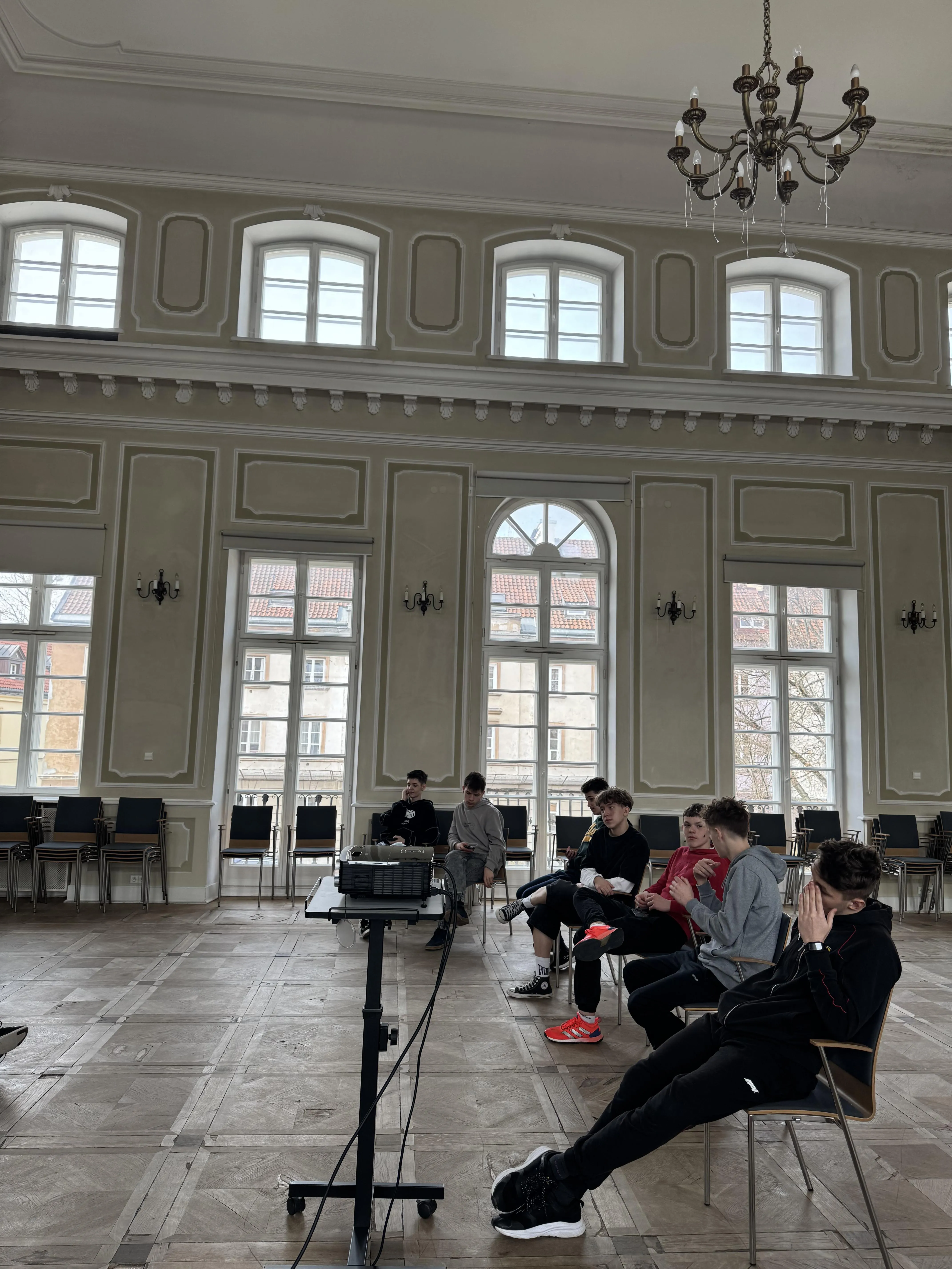 Co dalej ósma klaso? Poważne warsztaty i trochę zabawy w okularach VR😲