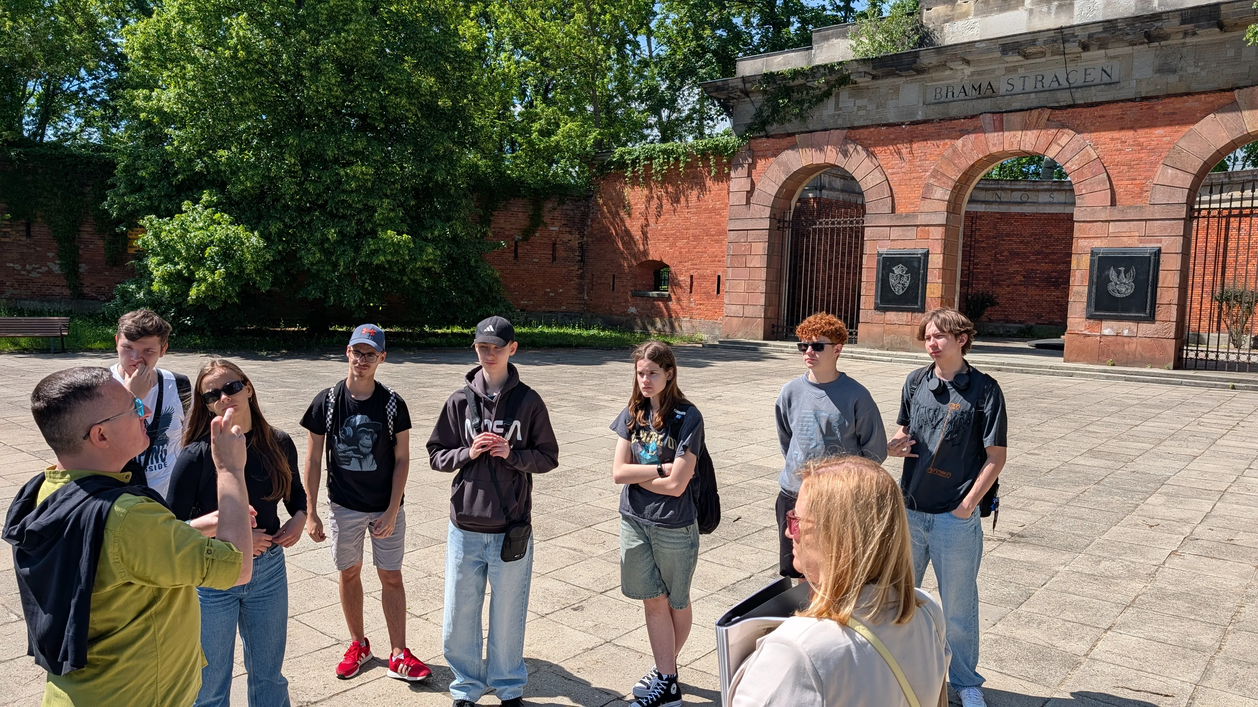 Spacer historycznymi alejkami Cytadeli