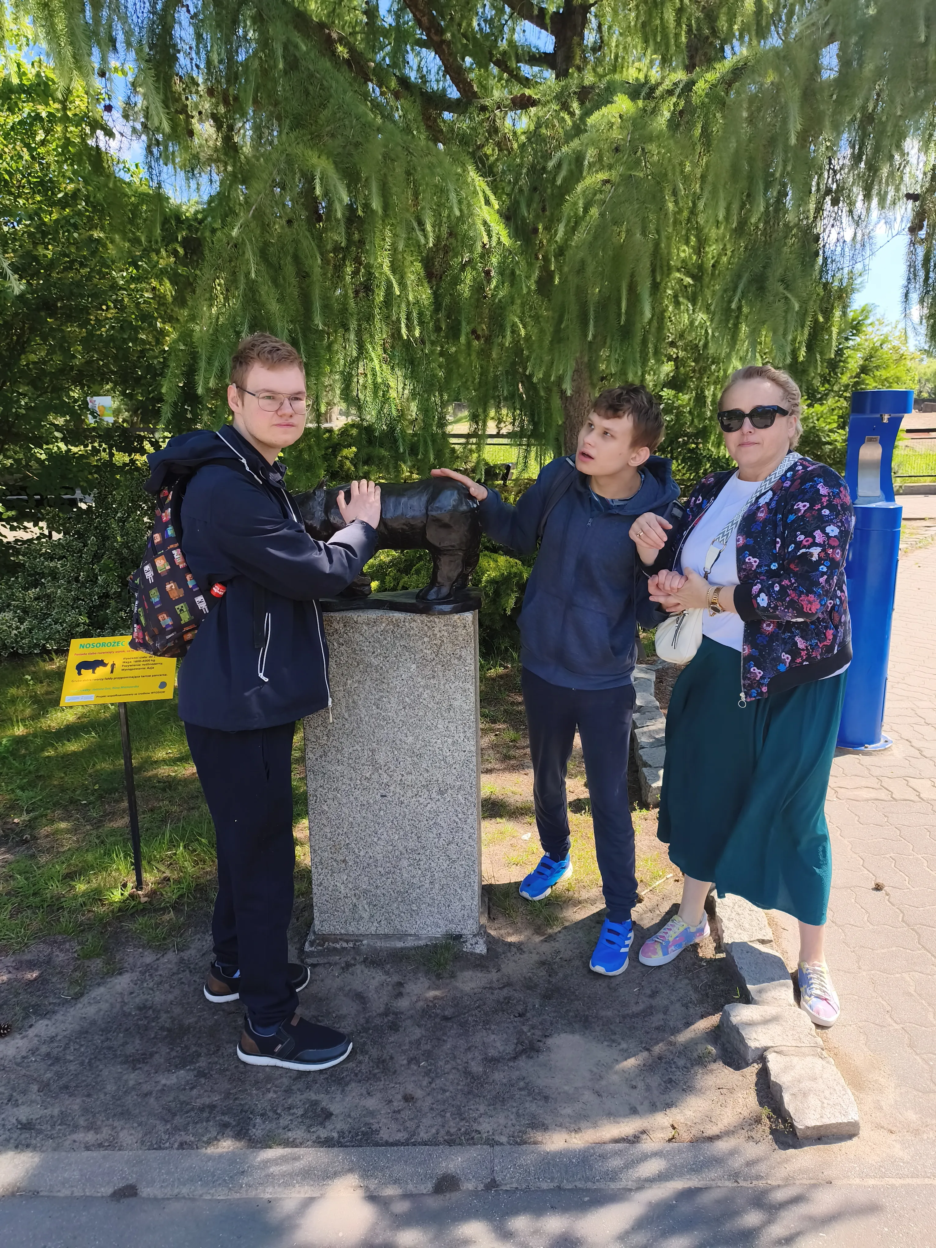 Chłopcy z klasy 3 PDP wybrali się na wycieczkę do ZOO.
